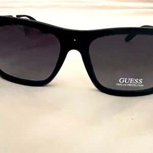 Guess Women's Sunglasses  Black